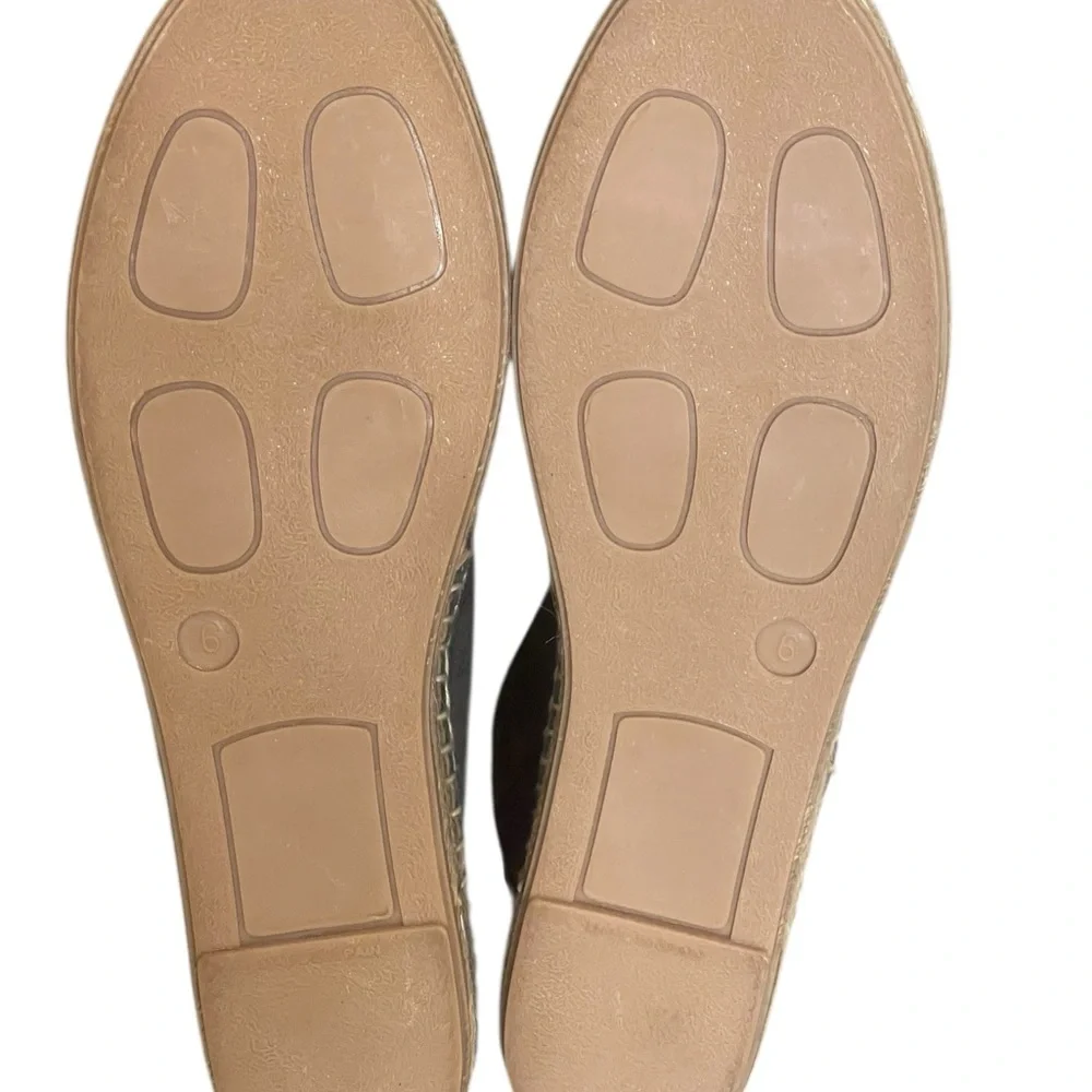 Patricia Green Abigail Slip On grey  Espadrilles size 6